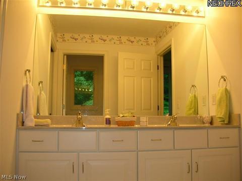 365 Brookside Cir, Aurora, OH 44202 photo 15