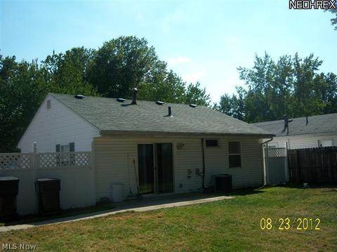 628 Case Ave, Elyria, OH 44035 photo 2