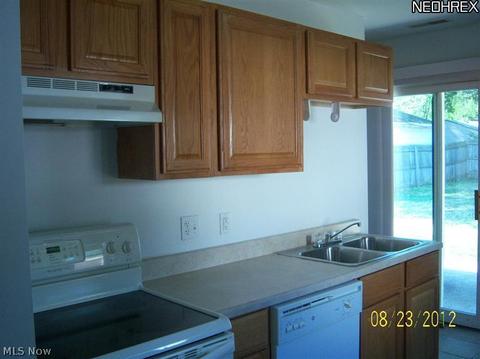 628 Case Ave, Elyria, OH 44035 photo 5