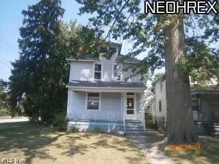 2303 E 30th St, Lorain, OH 44055 photo 1