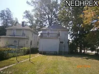 2303 E 30th St, Lorain, OH 44055 photo 11