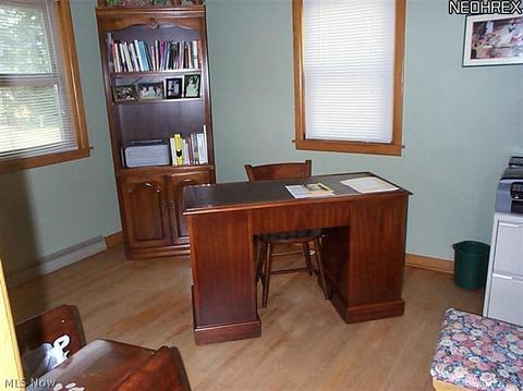 106 Wayne Ave, Creston, OH 44217 photo 8