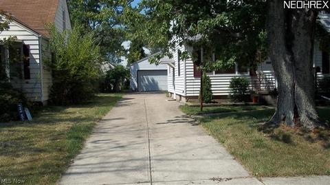 992 Reeve Rd, Elyria, OH 44035 photo 2