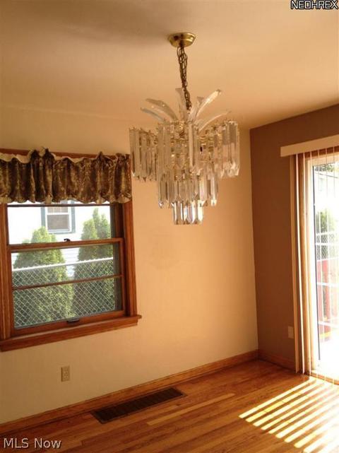 1912 E 34th St, Lorain, OH 44055 photo 9