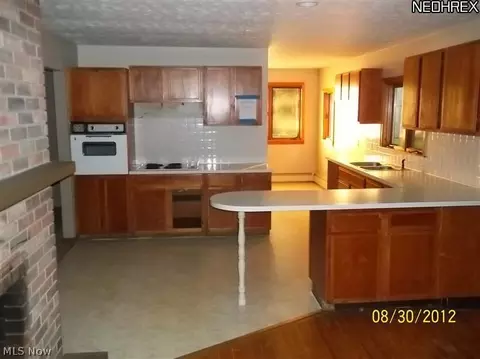8909 Yoder Rd, Wadsworth, OH 44281 photo 4