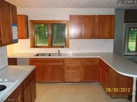 8909 Yoder Rd, Wadsworth, OH 44281 photo 6