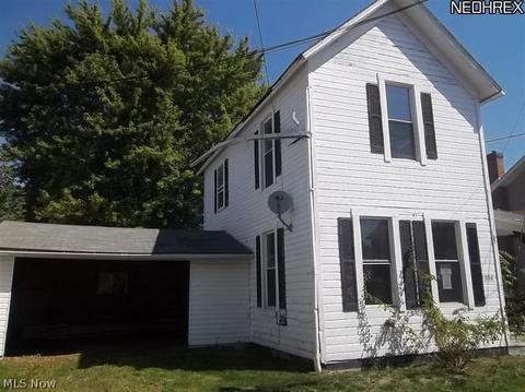 304 W Line St, Minerva, OH 44657 photo 13