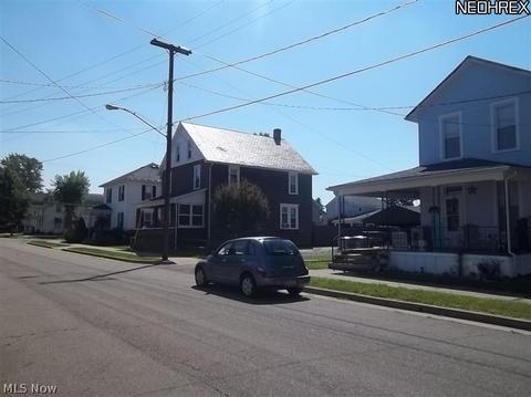 304 W Line St, Minerva, OH 44657 photo 20