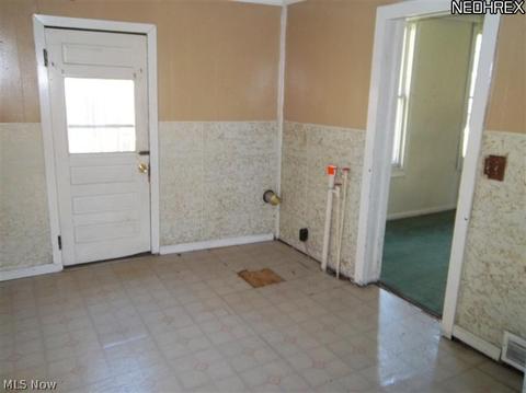304 W Line St, Minerva, OH 44657 photo 22