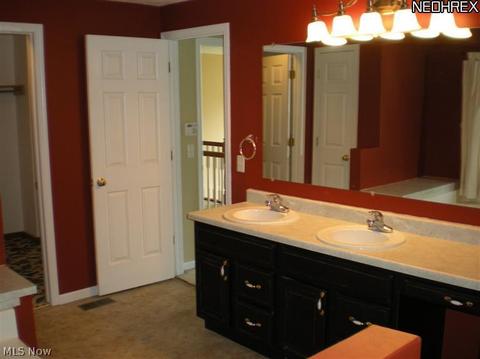 247 Ruby Ln, Streetsboro, OH 44241 photo 6