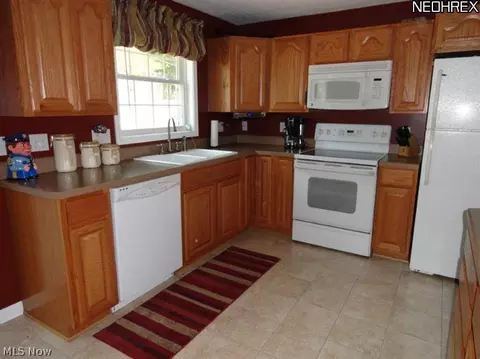 1773 Meadows Rd, Madison, OH 44057 photo 6