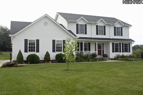 5327 Ledge Rock Dr, Rootstown, OH 44272 photo 1