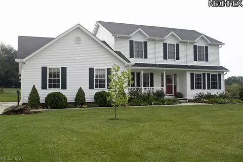 5327 Ledge Rock Dr, Rootstown, OH 44272 photo 1