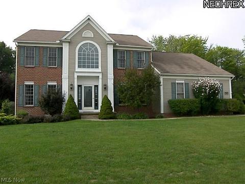 170 Chadwick Dr, Aurora, OH 44202 photo 1