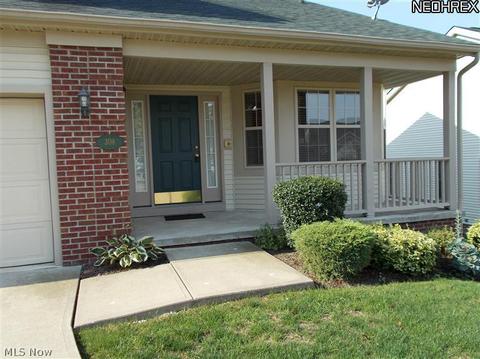 308 Eagleton Ct, Macedonia, OH 44056 photo 2