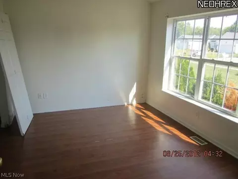 2320 Stonepath St, Lorain, OH 44052 photo 5