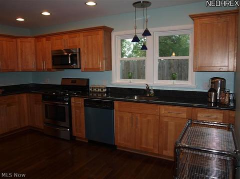 4798 Forest Rd, Mentor, OH 44060 photo 7