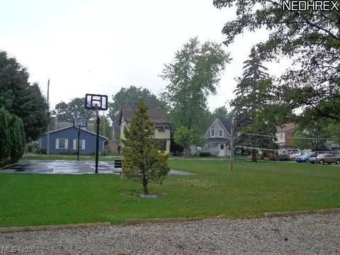1012 East Dr, Huron, OH 44839 photo 14