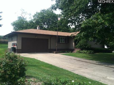 513 8th St, Struthers, OH 44471 photo 14