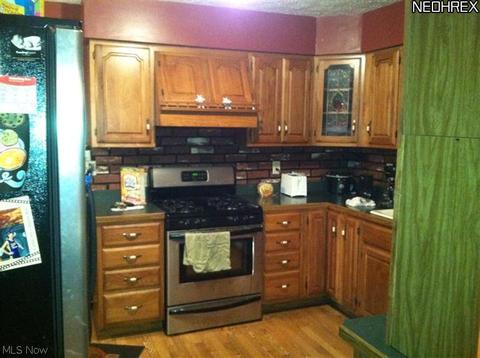 513 8th St, Struthers, OH 44471 photo 5