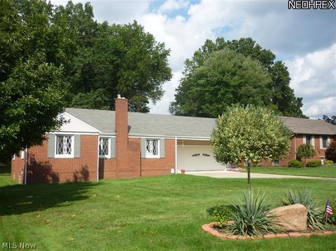135 Hamilton Blvd, Struthers, OH 44471 photo 1