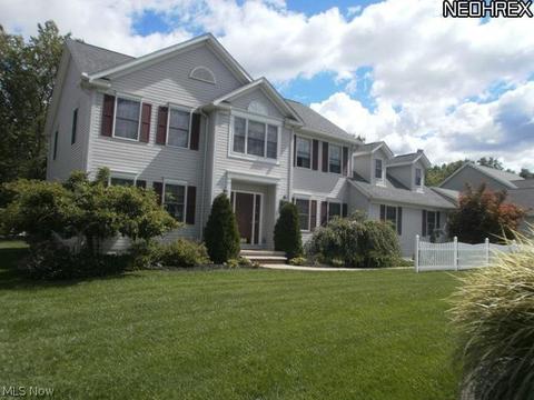 4873 Pheasant Dr, Lorain, OH 44053 photo 1