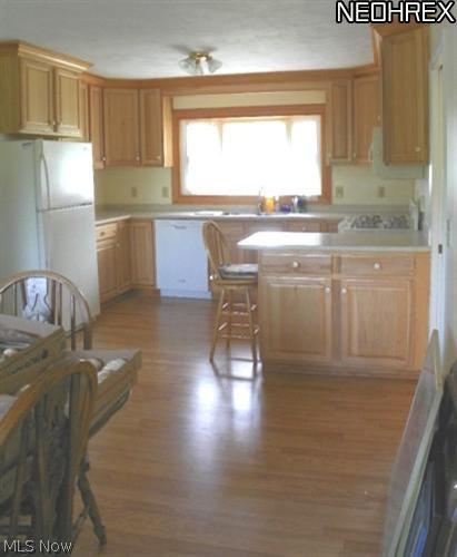 788 Abbe Rd N, Elyria, OH 44035 photo 2