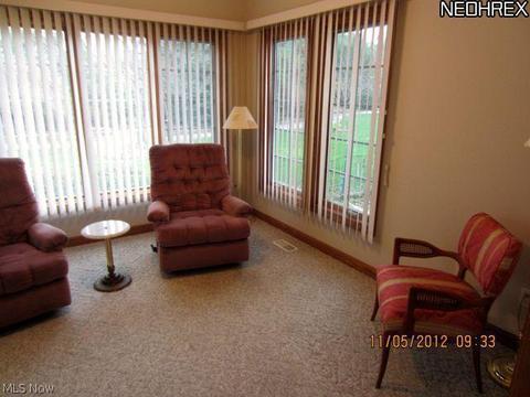 106 Legend Trl, Willowick, OH 44095 photo 11