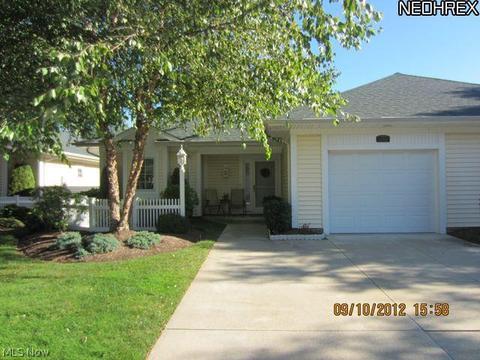 106 Legend Trl, Willowick, OH 44095 photo 1