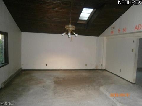 834 Case Ave, Elyria, OH 44035 photo 5