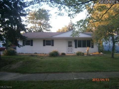 834 Case Ave, Elyria, OH 44035 photo 1