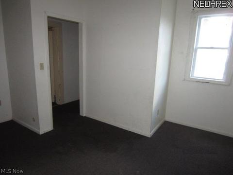 608 Cherry Rd NE, Massillon, OH 44646 photo 3