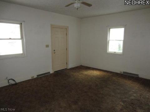 608 Cherry Rd NE, Massillon, OH 44646 photo 4