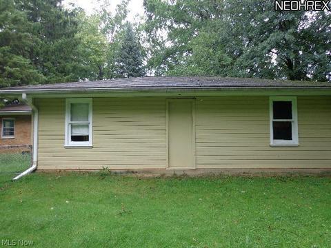 8482 Oberlin Rd, Elyria, OH 44035 photo 3