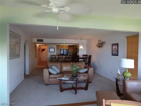 1505 E Cleveland Rd E #323, Huron, OH 44839 photo 9