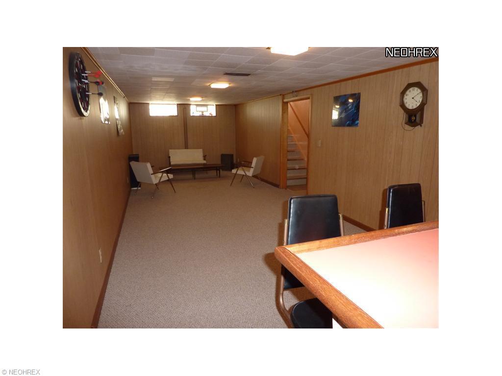 30413 Barjode Rd, Eastlake, OH 44095 photo 16
