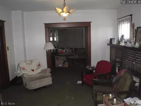 325 Mcclain Ave, Coshocton, OH 43812 photo 7