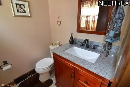 32900 Arthur Rd, Solon, OH 44139 photo 12