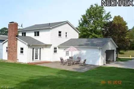 32900 Arthur Rd, Solon, OH 44139 photo 2