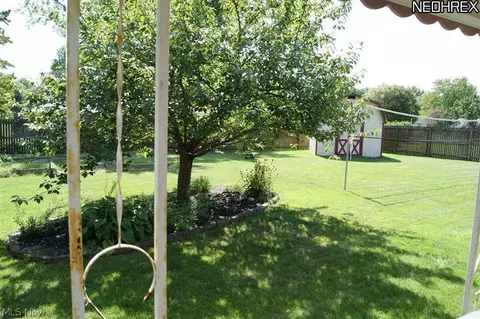 355 Ridgefield, Boardman, OH 44512 photo 21