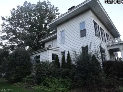 9270 N Main St, Windham, OH 44288 photo 3