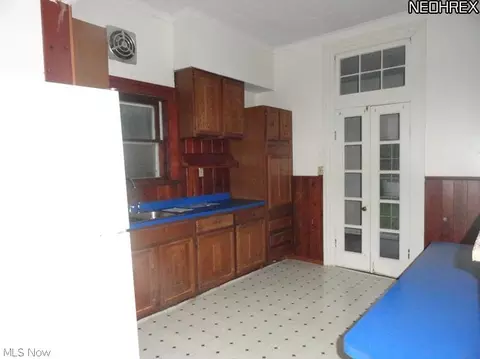 9270 N Main St, Windham, OH 44288 photo 5