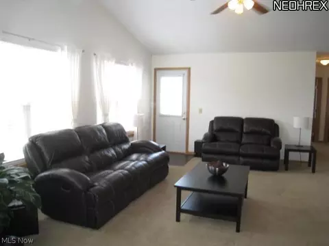 2275 Wright State Dr SE, Massillon, OH 44646 photo 2