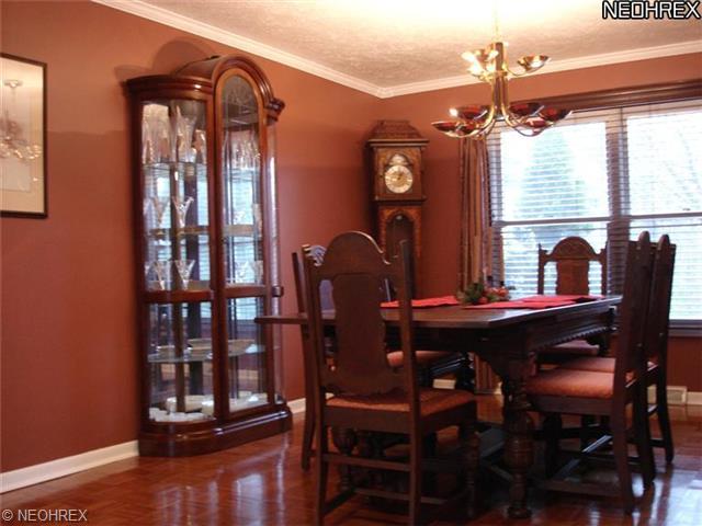 2644 Deer Run Dr, Willoughby, OH 44094 photo 9