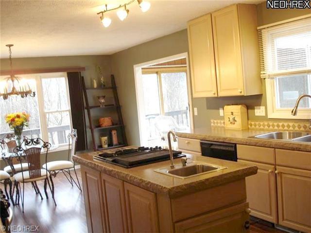 2644 Deer Run Dr, Willoughby, OH 44094 photo 7