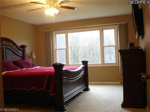 2644 Deer Run Dr, Willoughby, OH 44094 photo 11