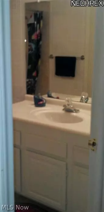 148 Greenway Dr, Elyria, OH 44035 photo 13