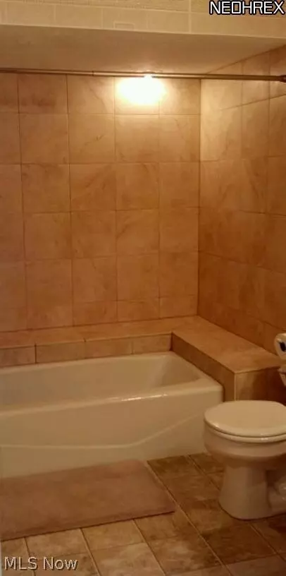 148 Greenway Dr, Elyria, OH 44035 photo 12