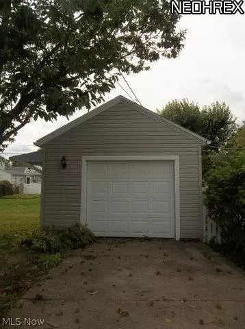 495 Acker Dr, Mansfield, OH 44905 photo 2