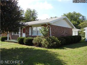 1440 Oak St, Dover, OH 44622 photo 3